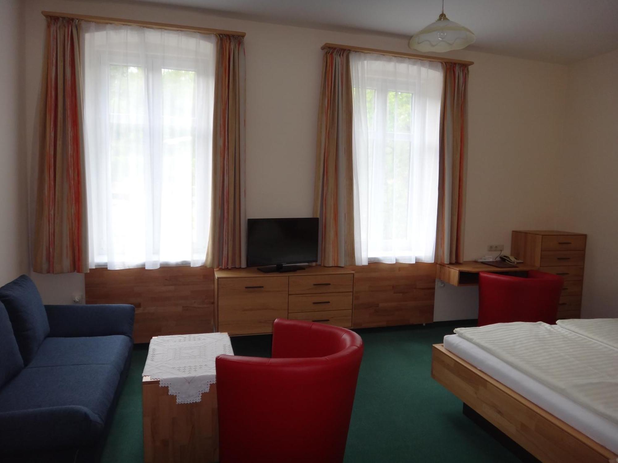 Donau-Rad-Hotel Wachauerhof マールバッハ・アン・デア・ドナウ エクステリア 写真